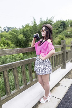 二次元人物桶二次元人物免费网站完整体验