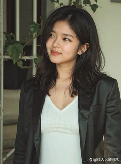 二次元人物同二次元人物免费观看入口